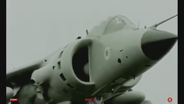 Fleet Air Arm are Coming HMS Hermes-Falklands War 1982