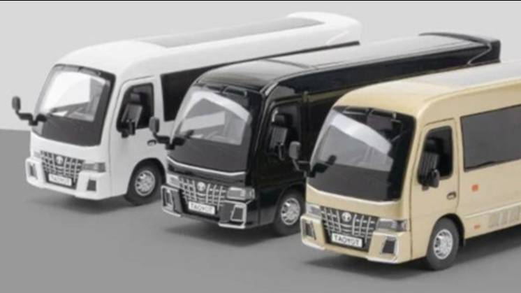 Металлическая игрушечная машина,Toyota Coaster (Тойота Костер) масштаб 1:32
