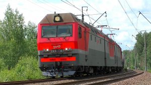 3ЭС6-1367 "Синара" с грузовым поездом