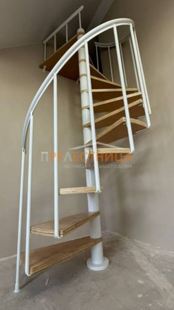 Винтовая лестница Dolle Calgary D140 White