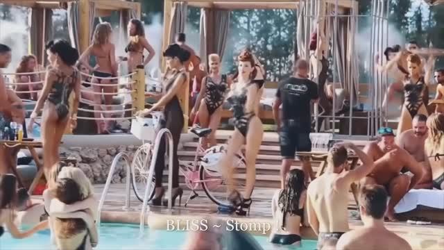BLISS ~ Stomp !