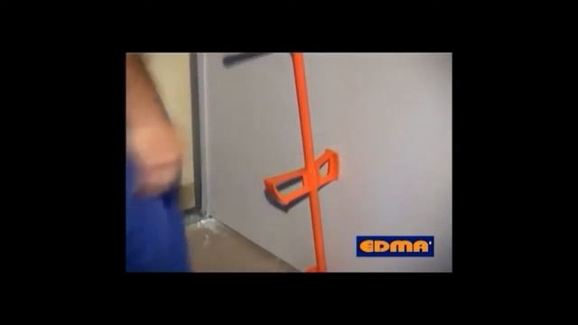 Устройство для удержания панелей EDMA Blocplac смотреть онлайн