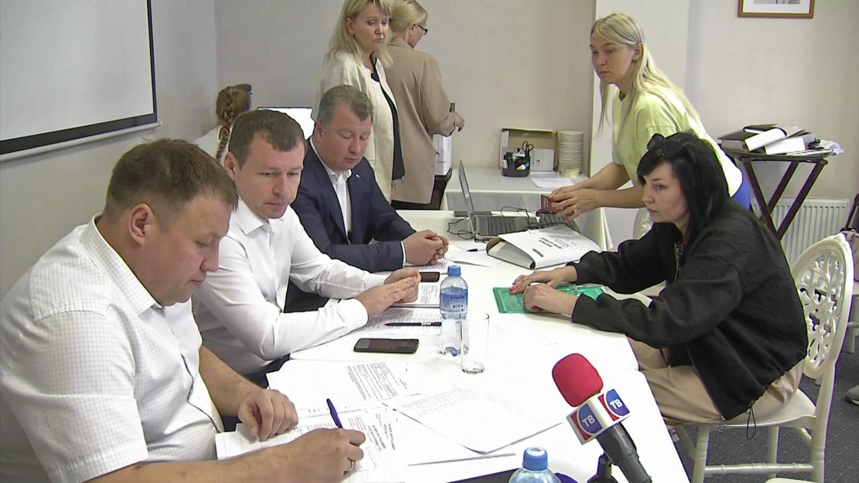 Хлопок газа в пятиэтажке в Серова: непригодной признана 21 квартира, пострадавшим оказывается помощь