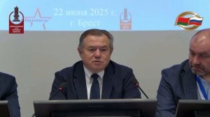 Глазьев Сергей Юрьевич на Круглом столе «Защищая Отечество»