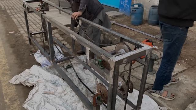 Пакистанские мастера - установка производственного цеха по розливу сока в TetraPack