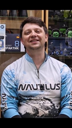 Алексей делится своим опытом ловли безбородыми крючками