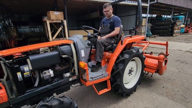 Обзор японского мини-трактора Kubota GL241