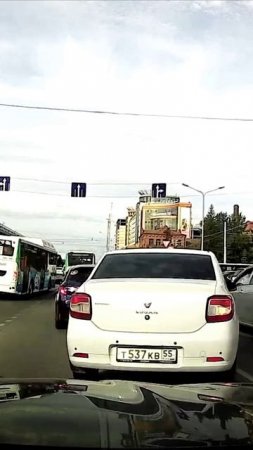 Кто и куда тут едет