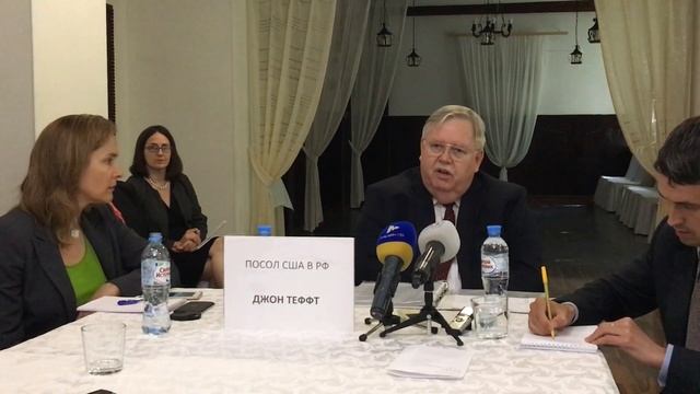 Посол США Джон Теффт во Владимире