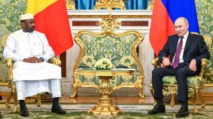 Владимира Путина с Президентом переходного периода Республики Мали Ассими Гойтой, 23 июня 2025 года