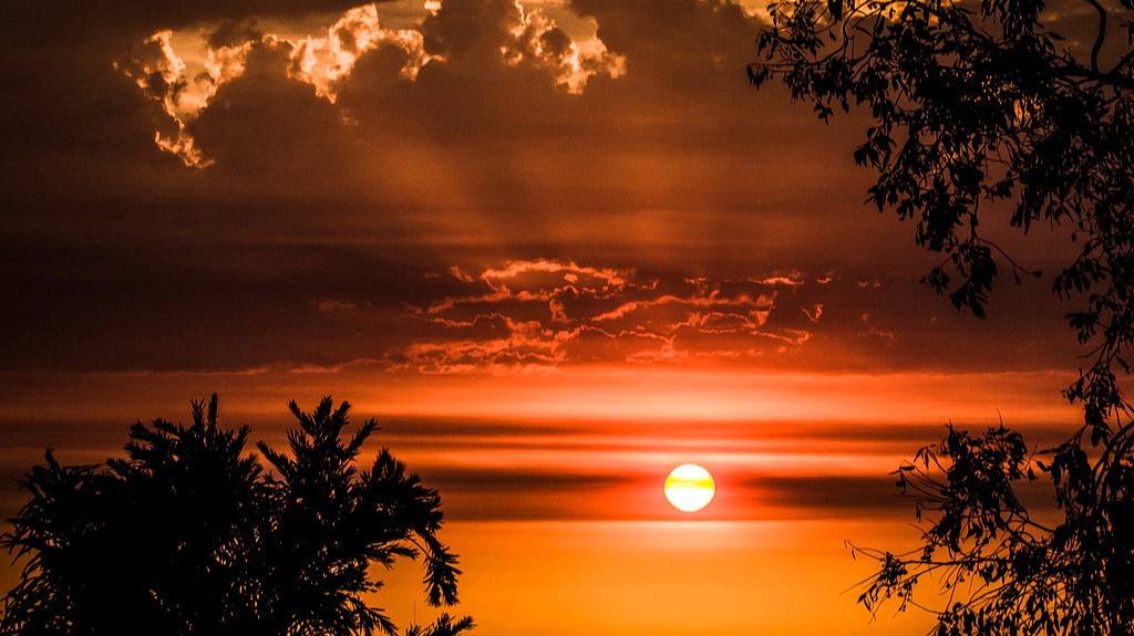 Вечерний мир