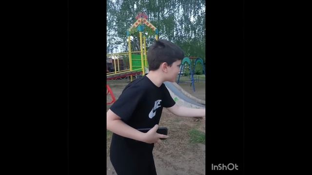 Обычный день в школе(часть1)(это серия выйдет ещё одна последний звонок)#натурала Альбертович