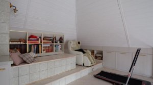 Мансардная резиденция 2+ на улице Добролюбова в историческом центре города. Эксклюзив.