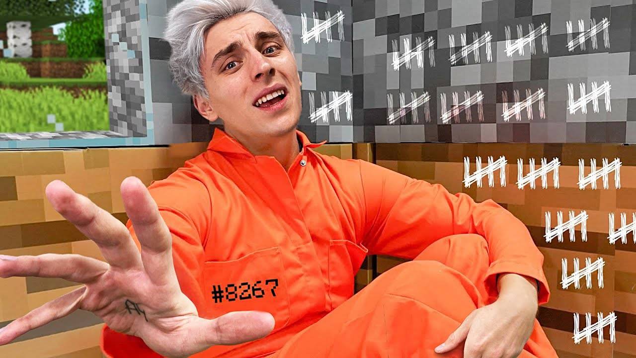 ВЛАД А4 - Заперли в МАЙНКРАФТ Тюрьме на 24 Часа... - Челлендж !