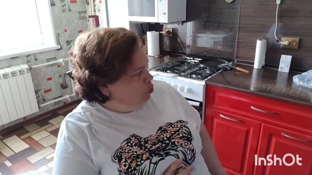 Наши покупки из Фикс-прайс и Пятёрочки. Укусила пчела 🐝. Готовим Бургеры. Лёгкий ужин.