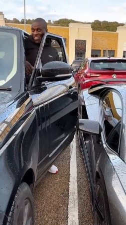 WHEN YOUR PARK YOUR CAR BUT THIS HAPPENS… 👀 #машины
