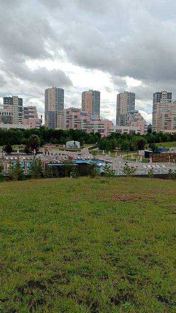 парк Ходынское поле. Москва 19.06.2025 (17:37). м.ЦСКА