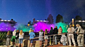 ✅️🌴ИМЕРЕТИНСКАЯ НАБЕРЕЖНАЯ ВЕЧЕРОМ. ПОЮЩИЕ ФОНТАНЫ, О КОТОРЫХ МНОГИЕ ДАЖЕ НЕ ЗНАЮТ. СИРИУС 2025