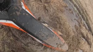 Немного истерии, эндуро 250 кубов