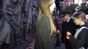 Амурские полицейские и члены Общественного совета при УМВД приняли участие в акции «Свеча памяти»