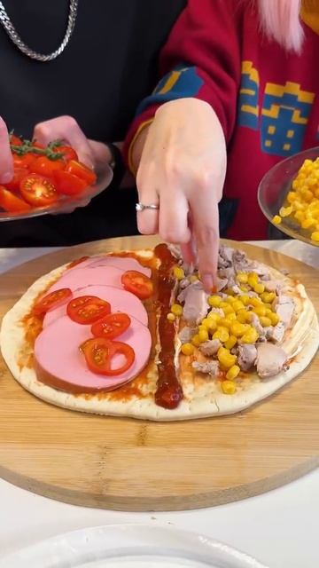 БРУНО - BRUNO -Сделай пиццу вдвоем челлендж !🍕😂 #shorts от Вильям Бруно смотреть онлайн