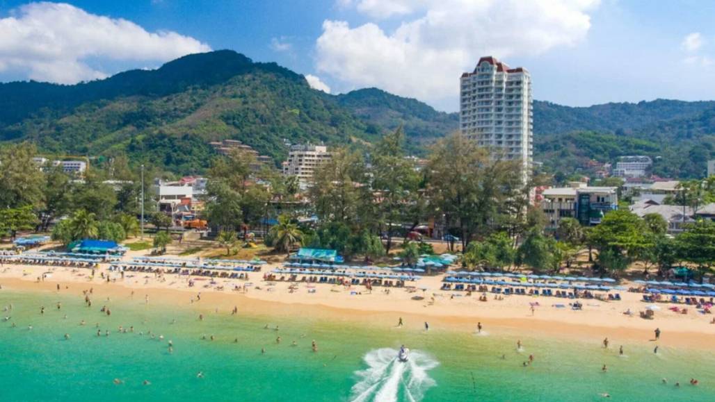 Карон, о. Пхукет, Таиланд 2025