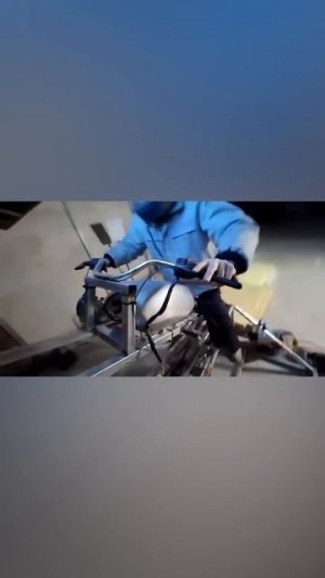 Рисовый гений собрал адский симулятор мотогонок