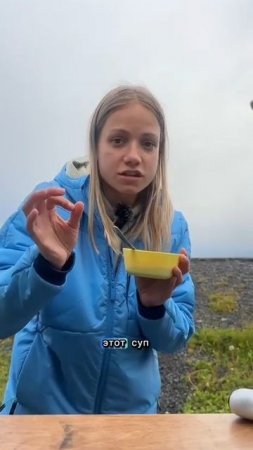 Птичка привела друга