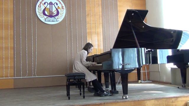 Софья Дедова. Старинные часы и миниатюра.Исполняет автор