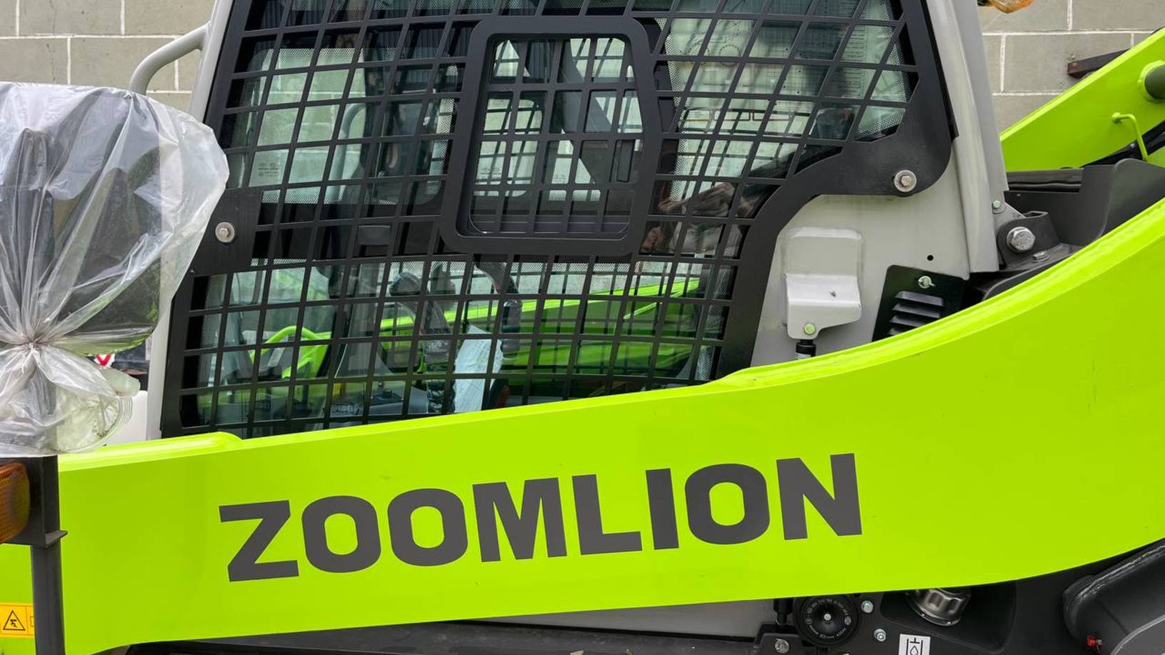 Демо-площадка мини погрузчиков Zoomlion в Москве! Тест драйв Zoomlion ZS120V
