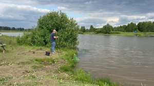Поимка с основного водоема карп на клубничный трапер !!!