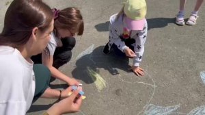 «День творчества: меловые истории»