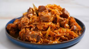 ОБАЛДЕННАЯ Тушеная капуста со свиными ребрышками – классический рецепт!