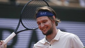 Теннисист Бублик обыграл Хачанова и вышел в финал турнира ATP в Германии