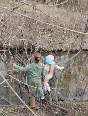 Ариша+Милана=дружба