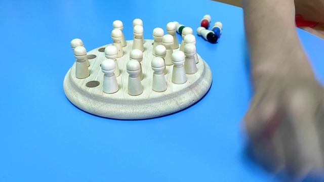 Вы не умеете играть в шахматы? В шахматы Мемори умеют играть все!