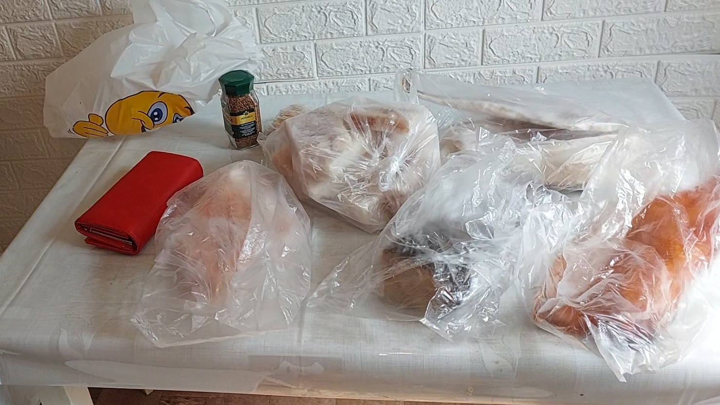 Начала потихоньку закупать продукты