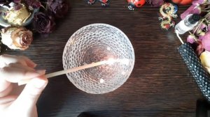 ПОСЛАНИЕ ОТ ЛЮБИМОГО! КОРОТКИЕ ГАДАНИЯ НА ВОСКЕ