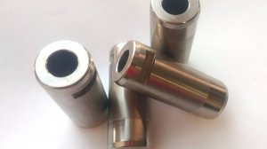 58050284 Bomag bolt палец рулевого гидроцилиндра для дорожной техники Bomag