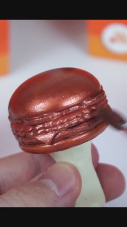 делаю серебряный и розовый бургер из Мини Феста. Вкусно и Точка.
