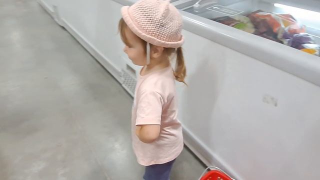 Танцы в магазине 💃
