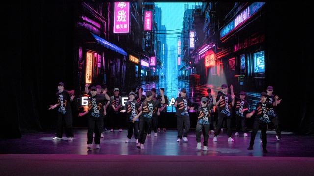 LIFE IS DANCE Shuffle (Шаффл) (8+) - “Будущее сейчас”
(АДЛИН-Ex) смотреть онлайн