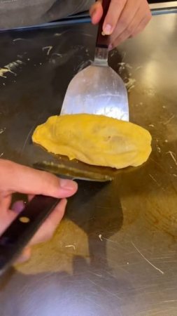 -vyMdNvCYmE - 鉄板で作る2段オムライス！博多にある「はんばーぐとおむらいすの店 いくら」#福岡グルメ #japanesefood #japantravel