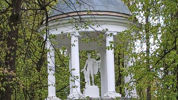 Две музыкальные ротонды