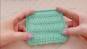 Теневой узор спицами для тёплых вязаных изделий.