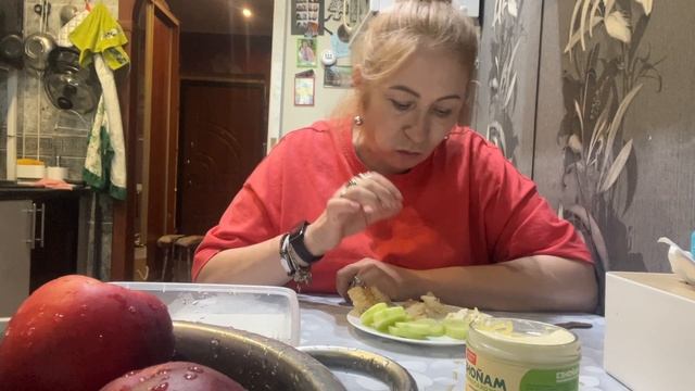 ПРИБЕЖАЛА С РАБОТЫ ГОЛОДНАЯ КАК ВОЛК !