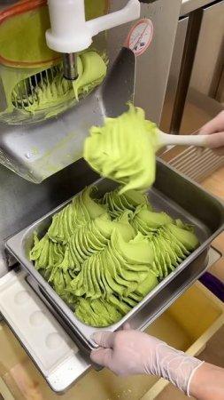 5biuZYMtq24 - matcha gelato🍨