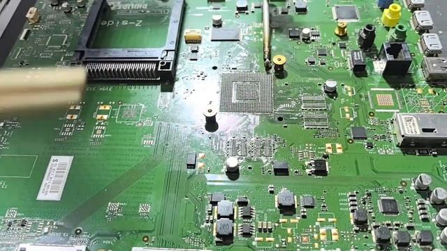 Перепайка по-взрослому!  Как мы оживляем убитые платы Philips