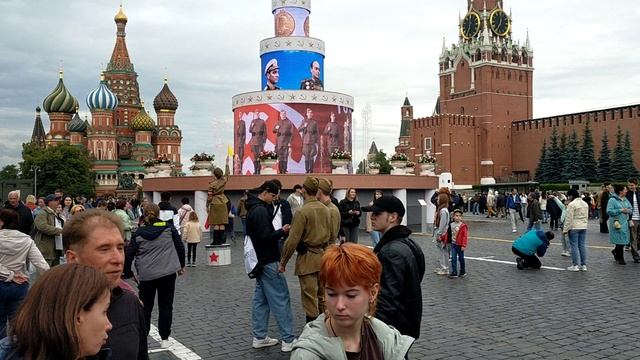 Поездка в Москву на Красную площадь и в Царицино