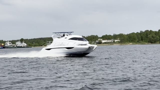 Ходовые испытания скоростного катамарана на подводных крыльях К-16. г. Ярославль.